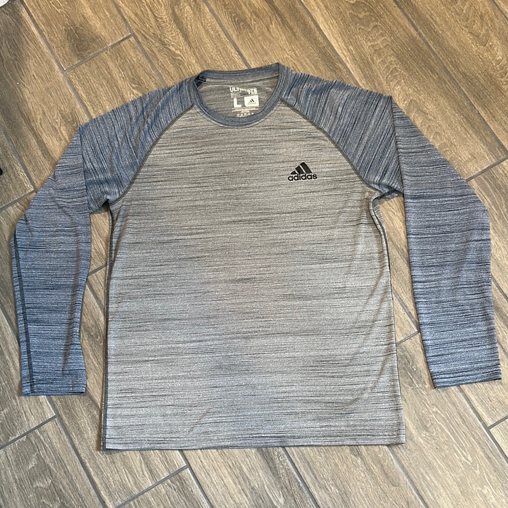 Adidas Gray and Blue Long Sleeve Tees Lightweight Athletic Wear. Size Large